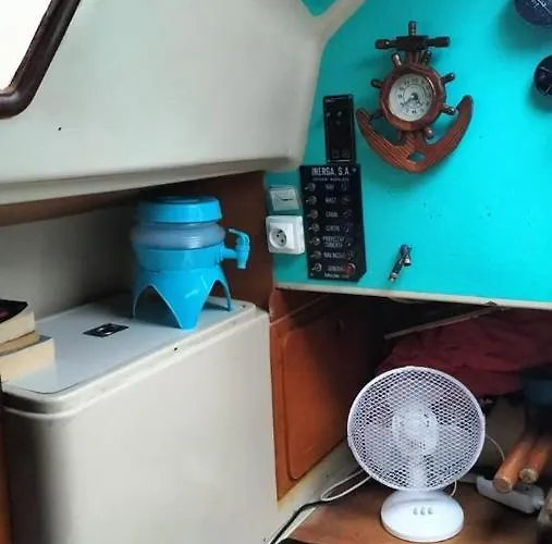 Bateau Voilier « brenus Lll » Bådhotel *